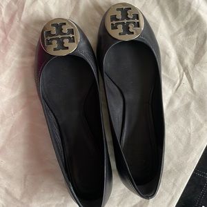 Tory Burch Reva Ballet Black leather  Silver T hardware Size 9